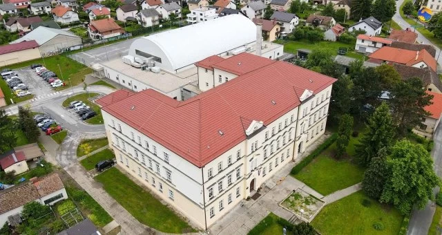 Obnova Osnovne škole u Križevcima - DOMinvest