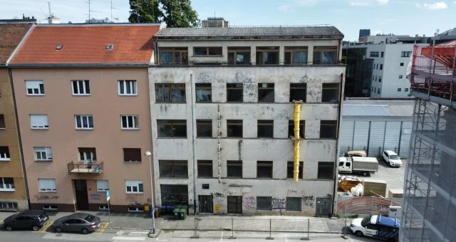 Obnova poslovne zgrade - DOMinvest
